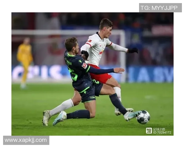 足球明星如何应对贴身防守技巧与策略的深度剖析与实战经验分享