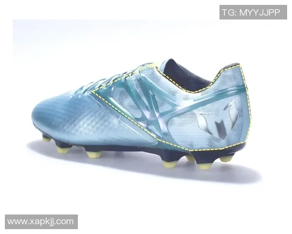 足球明星专属定制鞋的创作过程揭秘与设计灵感解析 足球明星专属定制鞋的创作过程揭秘与设计灵感解析